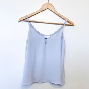Light blue keyhole cami
